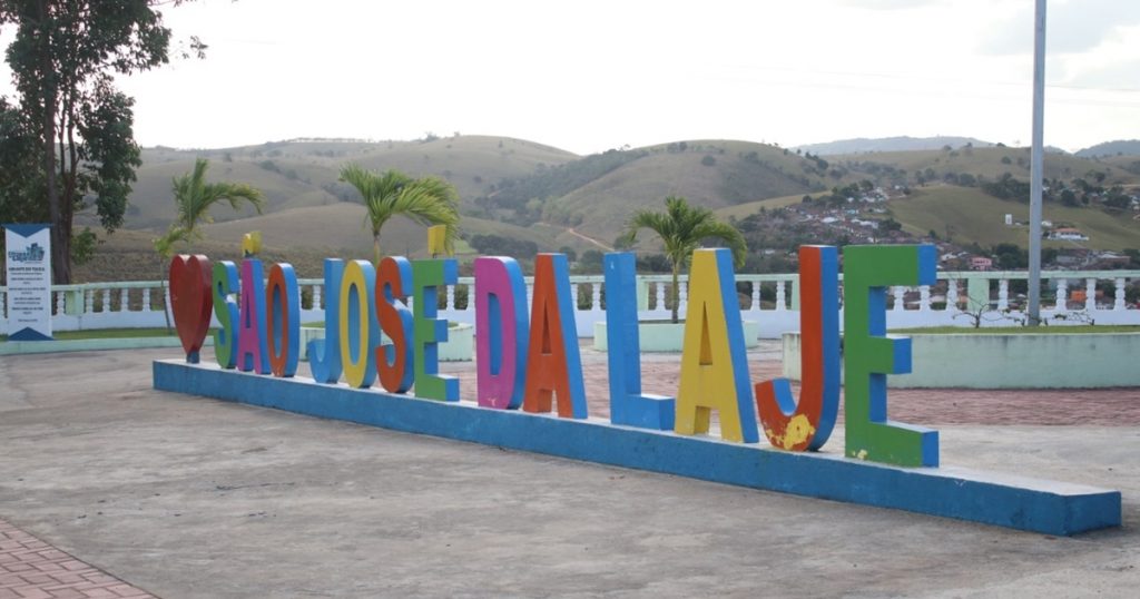 Em São José da Laje, homem rouba moto, faz ligação direta e foge