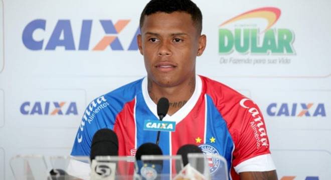 Atacante Iago — © Divulgação