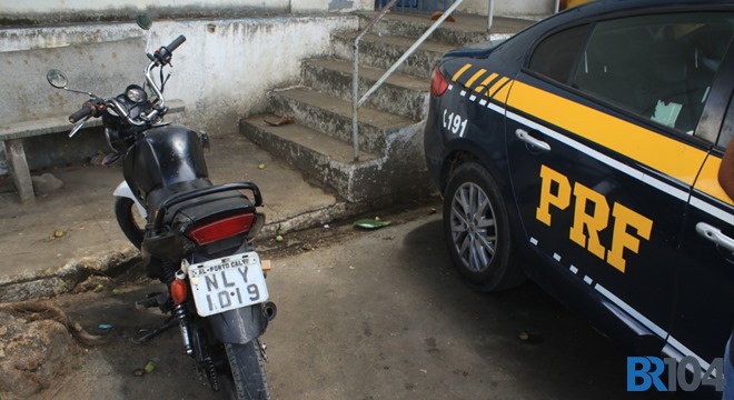 Dupla fugiu da abordagem policial (Crédito: Josenildo Feitosa/BR104