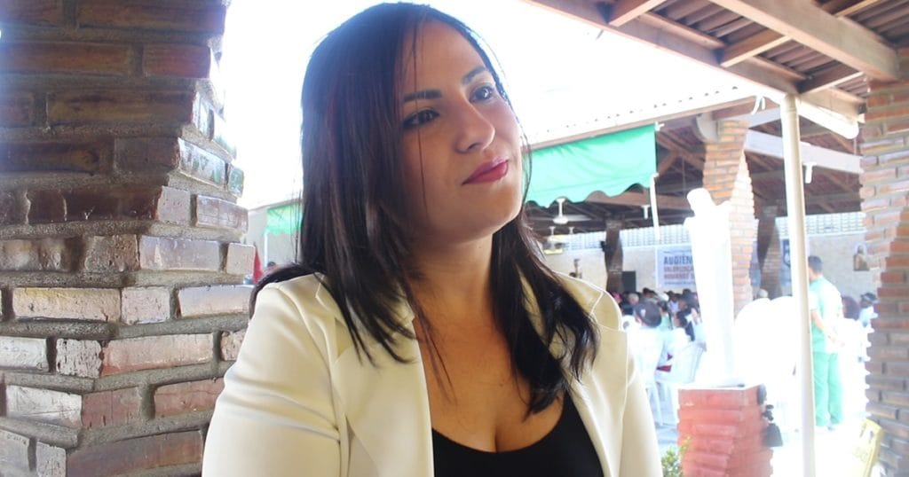 Após anunciar demissão, primeira-dama de União segue na Secretaria de Assistência Social