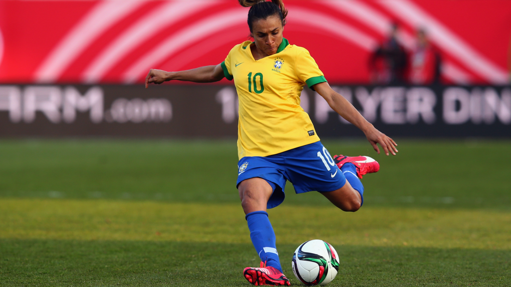 Melhor jogadora do futebol brasileiro, Marta Vieira, completa, nesta segunda-feia, 32 anos de idade (Créditos: Reprodução/Internet)