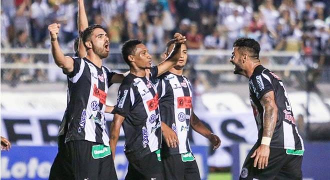 ASA se livra do rebaixamento (Créditos: Reprodução/Imagem-Internet)