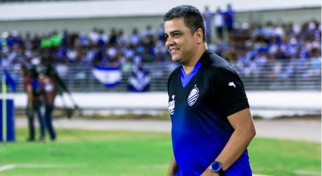 Treinador do CSA Marcelo Cabo receberá homenagem de Cidadão Honorário