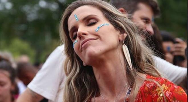 Mariana Ferrão se demite (REPRODUÇÃO)