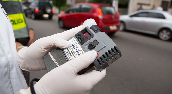 Policiais rodoviários prendem homem por embriaguez ao volante (Crédito: Reprodução/Internet)
