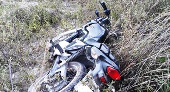 Veículo foi abandonado por Fábio José da Silva Santos, de 24 anos, durante tentativa de fuga (Crédito: PM/AL)