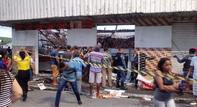 Corpo de Bombeiros (CB) foi acionado, mas feridos já haviam sido socorridos por populares e agentes da Guarda Municipal (Crédito: Cortesia)