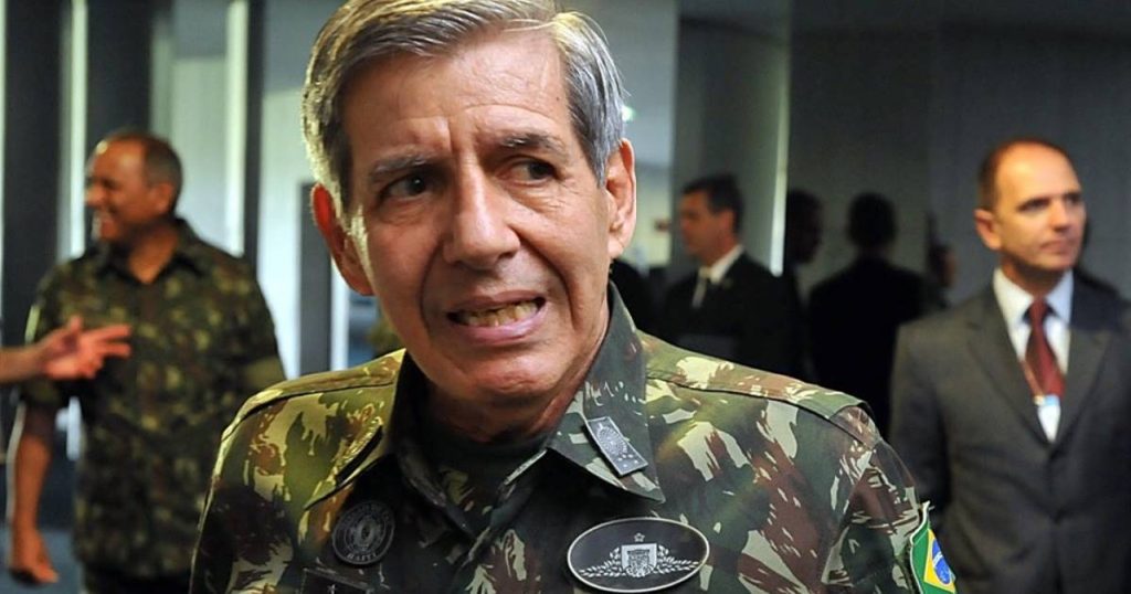 Ministro do GSI diz que arma ‘é direito do cidadão, como uma geladeira’