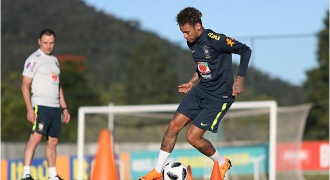 Neymar treina para amistoso contra a Croácia - © Lucas Figueiredo/CBF