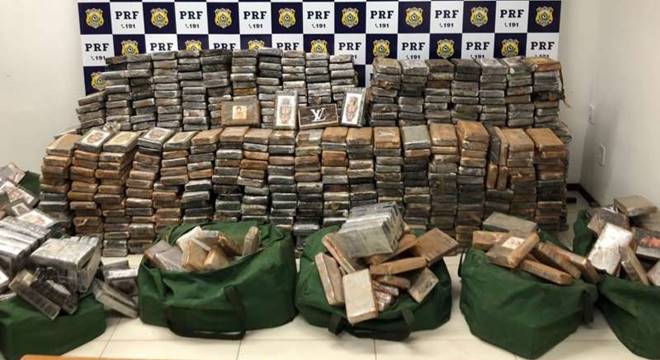 Cícero Benedito dos Santos, flagrado em 2018 transportando 1,1 tonelada de cocaína — © PRF/AL