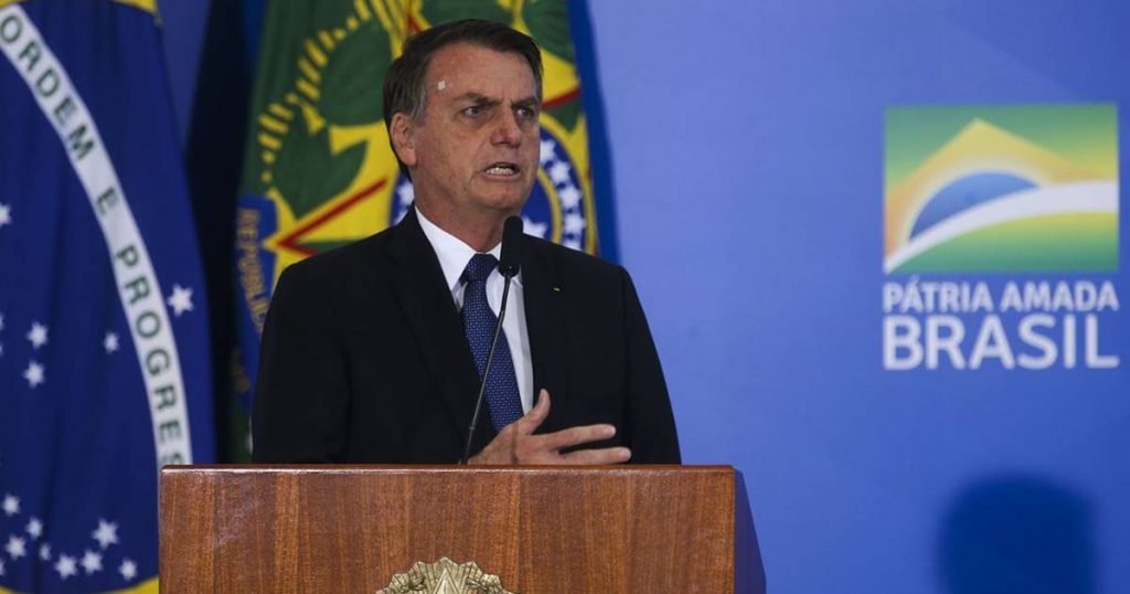 Em edição extra do 'Diário Oficial da União', Bolsonaro regulamentou pontos questionados pelo Senado — © Agência Brasil