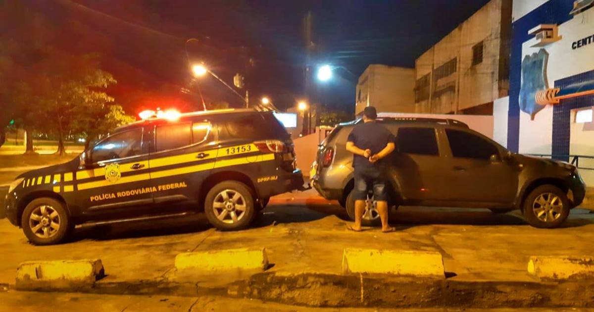O flagrante ocorreu na noite dessa segunda-feira (03) no km 75 da rodovia BR-101, no município de Messias — © Assessoria
