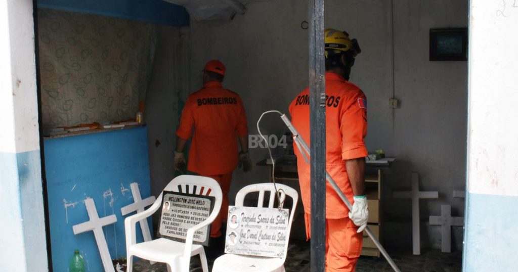 Em União, funcionário encontra cobra dentro de ralo ao usar o banheiro