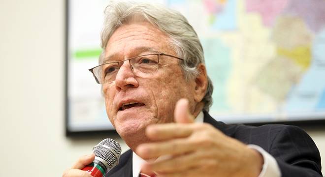 Téo está sendo acusado pelo Ministério Público Estadual (MPE/AL) de atos de improbidade administrativa durante o ano de 2010 — © Reprodução