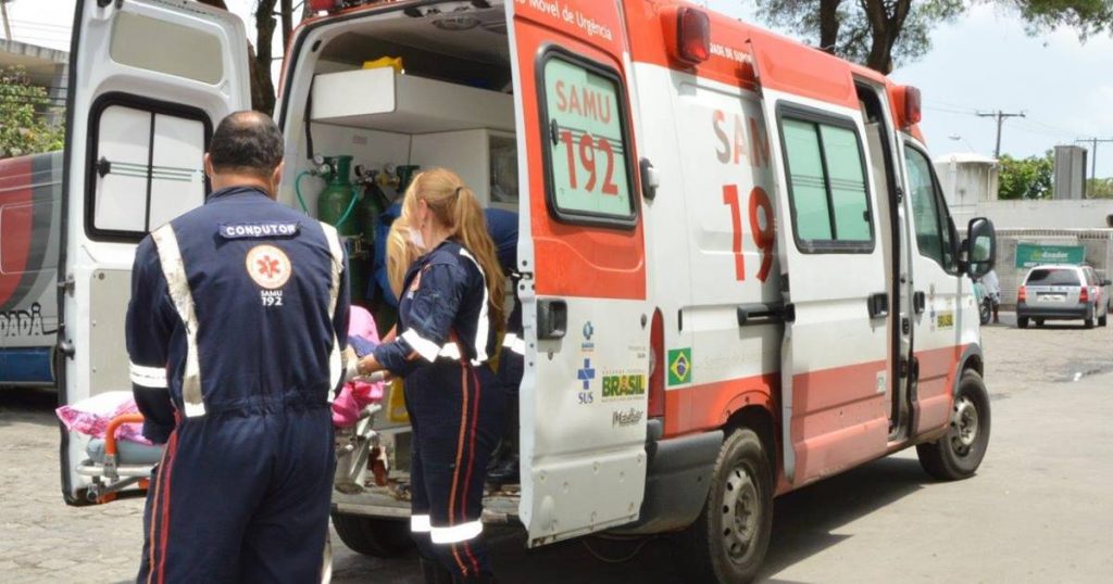 Homem embriagado fica ferido depois de cair de motocicleta em União