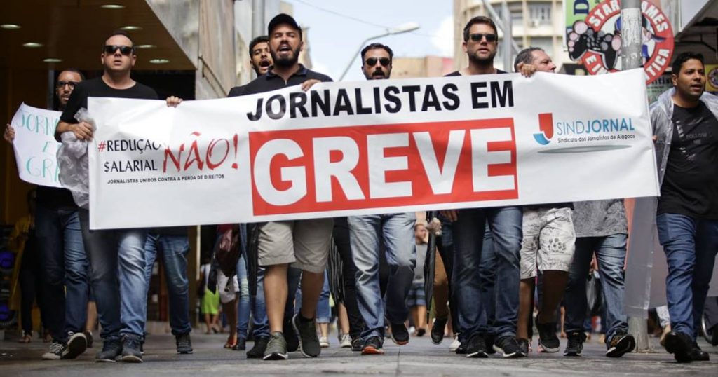 A greve dos jornalistas começou no dia 25 de junho e chega nesta segunda-feira ao sétimo dia — © Jonathan Lins
