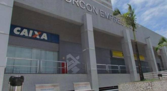 De acordo com informações, o empresário Manoel Tavares teria caído, por volta das 18h, do sétimo andar do edifício — © Divulgação