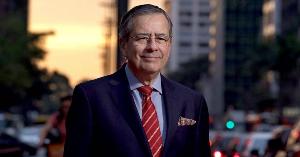 Jornalista Paulo Henrique Amorim morre aos 77 anos