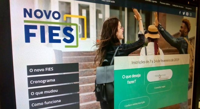 Prazo para inscrição do Fies termina nessa segunda-feira (1º) — © Reprodução/Internet