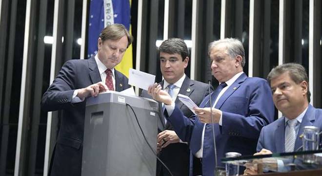 Rocha avalia ainda que o voto extra pode ter sido apenas um erro — © Pedro França/Agência Senado