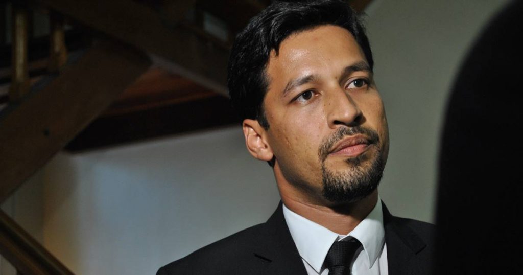 Apagado, Rodrigo Cunha depende cada vez mais de JHC para ser candidato em 2022