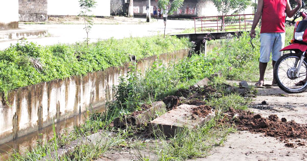 Caso ocorreu na noite dessa quinta-feira (8), no conjunto Nova Esperança; ninguém ficou ferido — © Gustavo Lopes/BR104