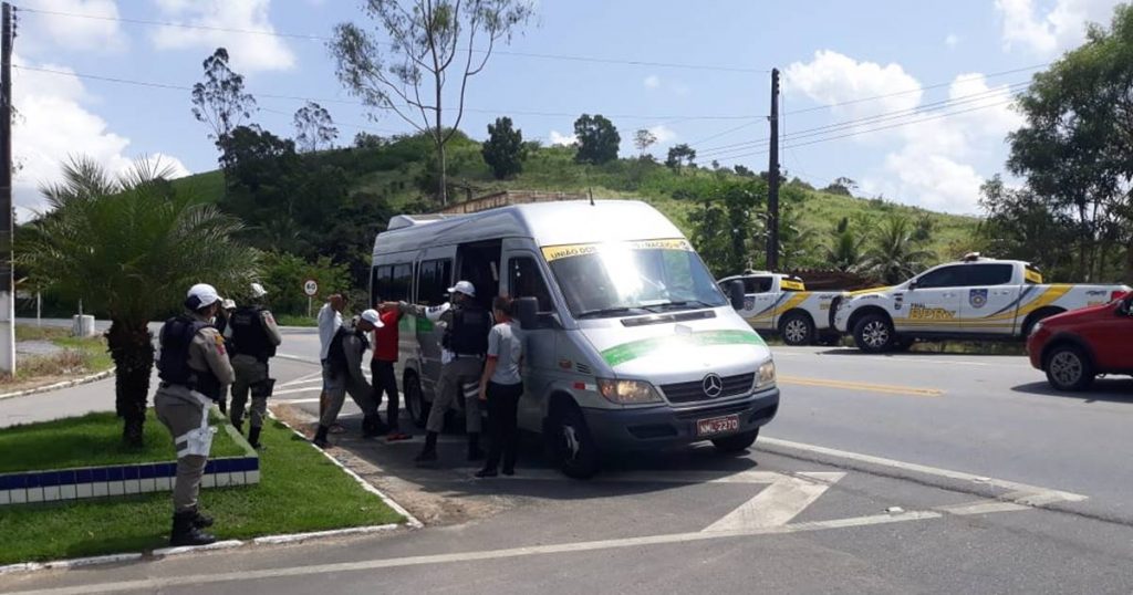 De acordo com informações do BPRv, ao todo, 57 veículos foram abordados e 147 pessoas revistadas — © Cortesia/BPRv