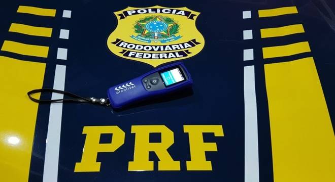 Fiscalizações ocorreram nas BR's 104 e 316, nos municípios de União dos Palmares, Dois Riachos, Pilar e Santana do Ipanema — © Ascom/PRF