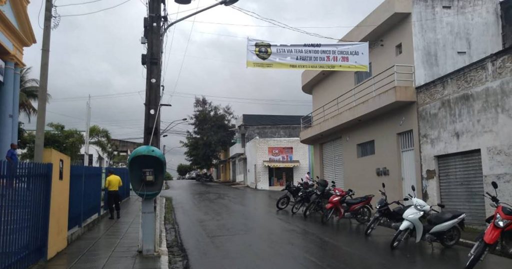 Trânsito em ruas no Centro, em União dos Palmares, passa a ter sentido único