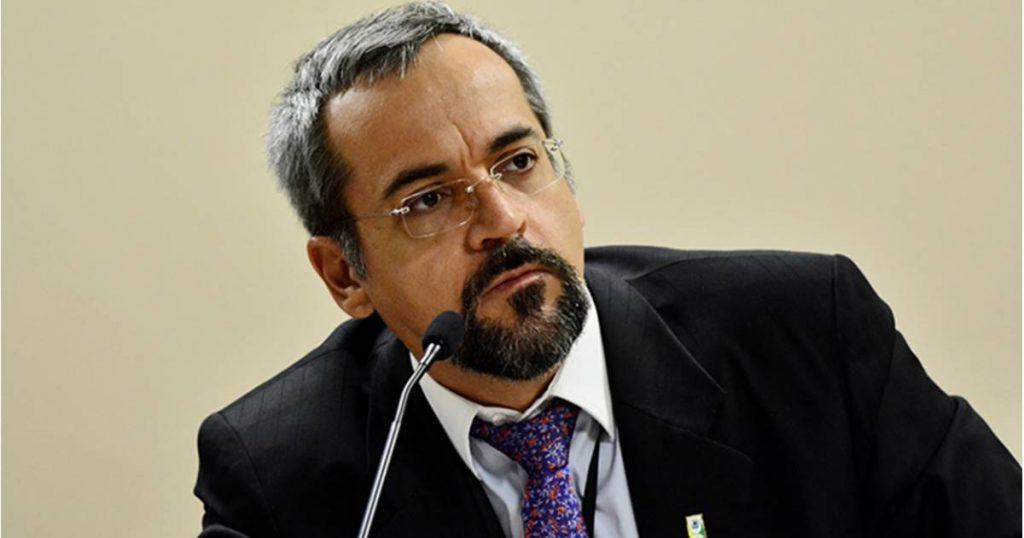 Governo Federal libera R$ 1,8 bilhão para universidades do Brasil