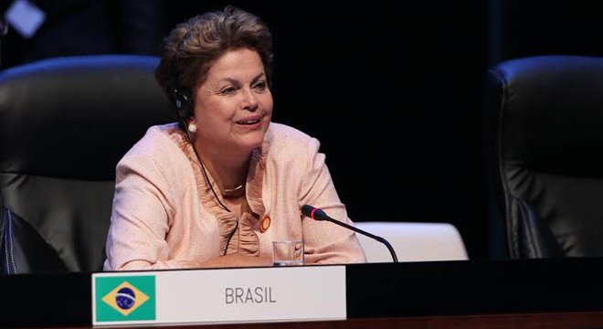 Internautas relembram discursos de ex-presidentes e Dilma viraliza mais uma vez — © Ismael Francisco
