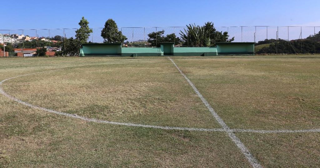 Oito clubes entraram em campo nesse domingo (29) na estreia da IV Copa Serra Grandense — © Reprodução