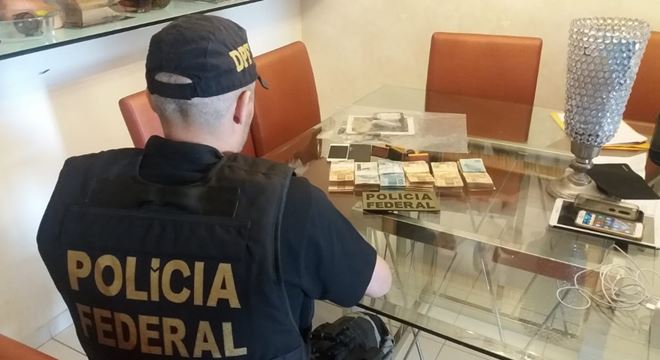 PF realiza operação para inibir desvios de recursos no Transporte Público Escol — © Ascom