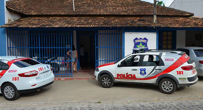Vítima foi resgatada na manhã dessa quarta (18) em uma casa abandonada, no bairro Malhadas, em Marechal Deodoro — © Ascom/PC