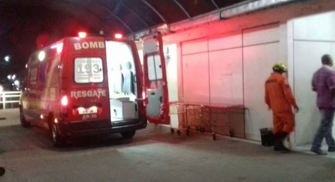 Vítima foi encaminhada para o Hospital São Vicente de Paula — © Reprodução