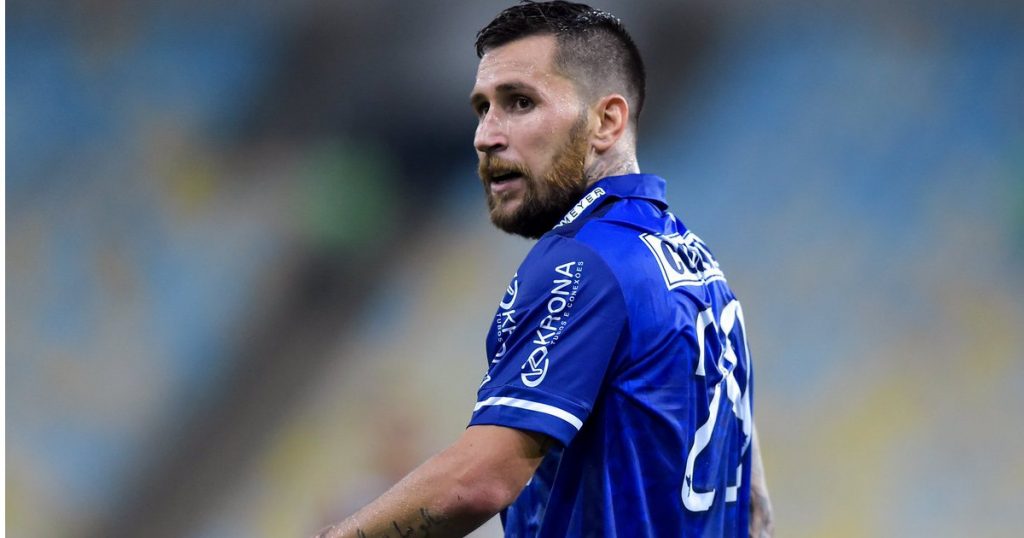 CSA encara o Fluminense em jogo decisivo no Brasileirão