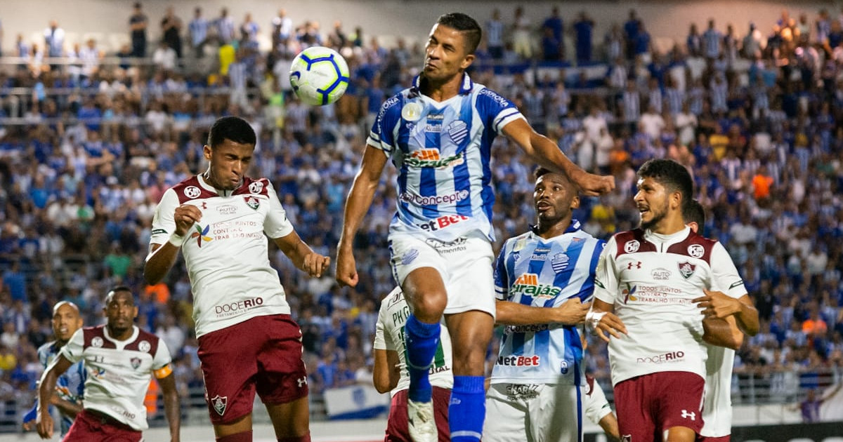 CSA perde para o Fluminense por 1 a 0 no estádio Rei Pelé — © Ascom/CSA