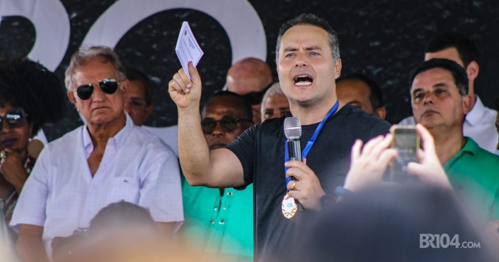 Renan Filho pede que vereadores aprovem projeto para reforma da rodoviária