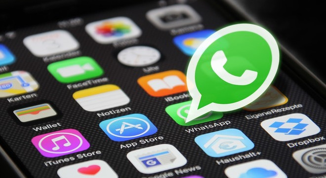 Novo versão do WhatsApp corrige erro e simplifica menu — © Reprodução