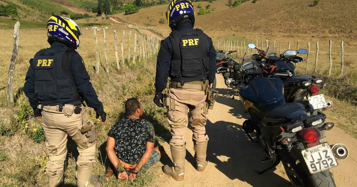 Homem foi detido e encaminhado à Delegacia de Polícia Civil de União dos Palmares — © Ascom/PRF