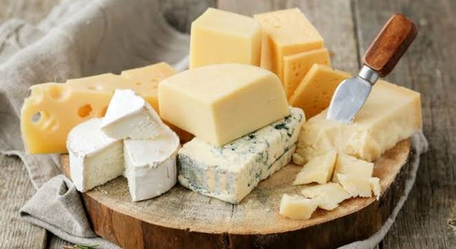 O queijo é um dos alimentos que pode ser consumido após o prazo — © Reprodução