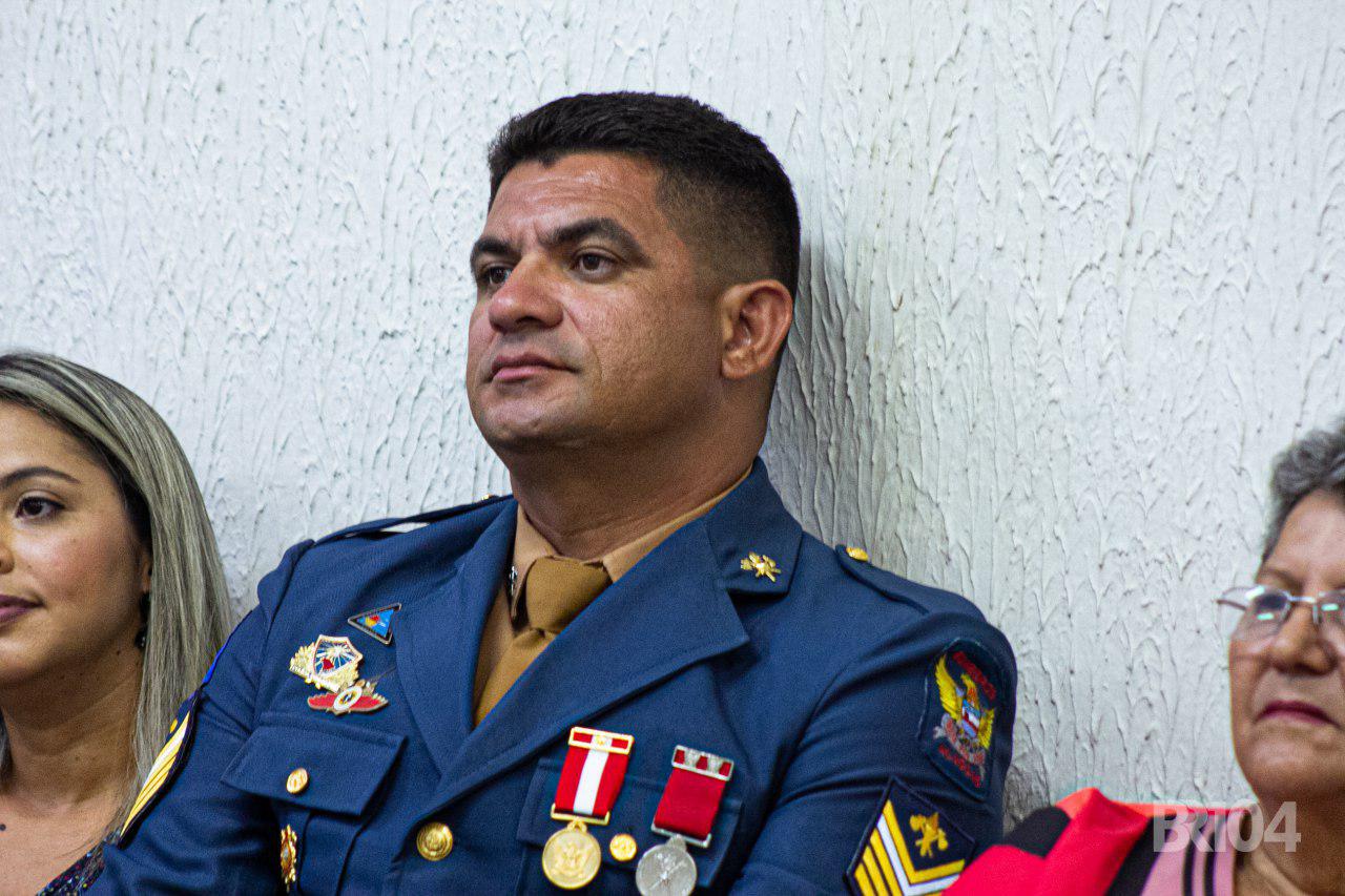 Sargento Alex Sandro (Corpo de Bombeiros), um dos homenageados — © BR104