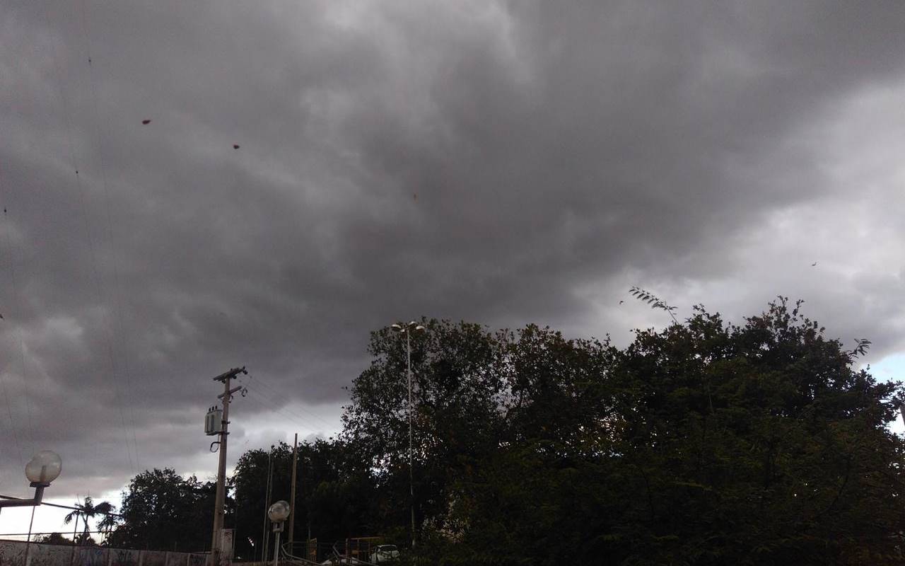 Aviso foi emitido na manhã desta quinta-feira (13), pela Sala de Alerta — © Ilustração