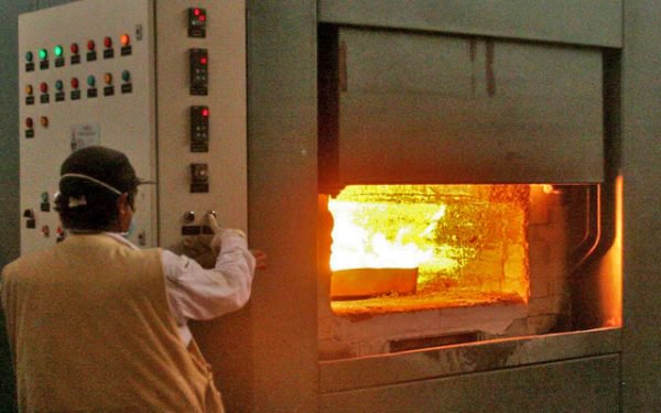 China proíbe funerais de vítimas do coronavírus; corpos serão cremados