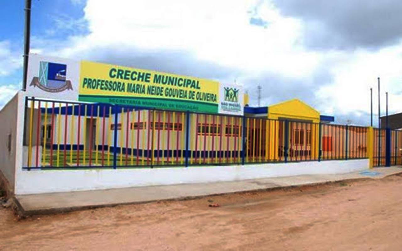 Prefeito de São Miguel dos Campos responde denúncia sobre creche em más condições