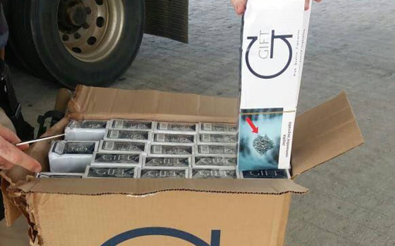 Cerca de 110 mil maços de cigarros contrabandeados do Paraguai foram apreendidos — © Ascom/PRF