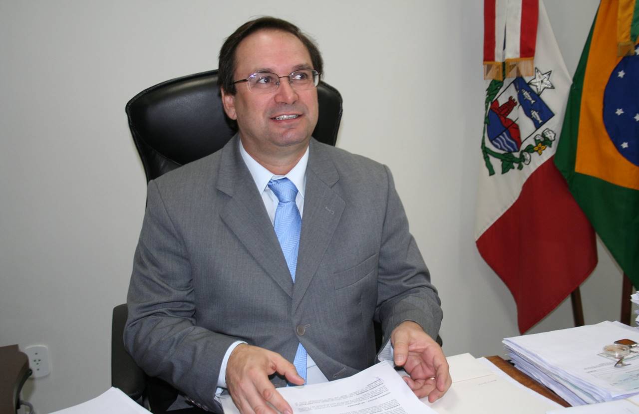 Vice-governador Luciano Barbosa — © Reprodução