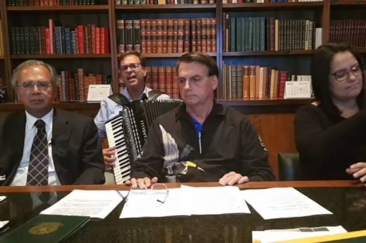 Bolsonaro sobre Auxilio Emergencial