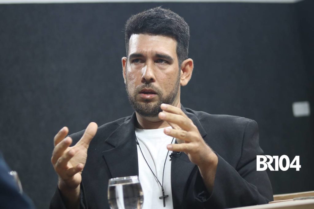 Confira como foi a entrevista do vereador Bruno Lopes no BR104