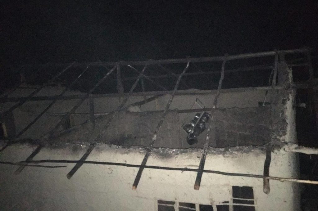 Perícia vai apontar o que provocou incêndio em casa que matou bebê em Joaquim Gomes